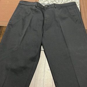 🎈Haggar men’s premium no iron dress pants. Black